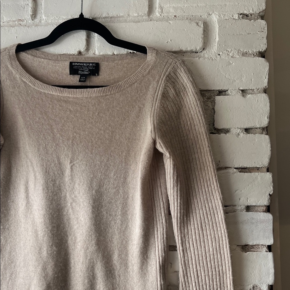 Banana Republic Women's Beige Crew Neck Sweater FILPUCCI - Picture 4 of 9